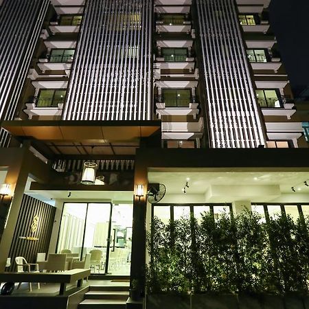 The Sathon Vimanda Hotel Бангкок Экстерьер фото