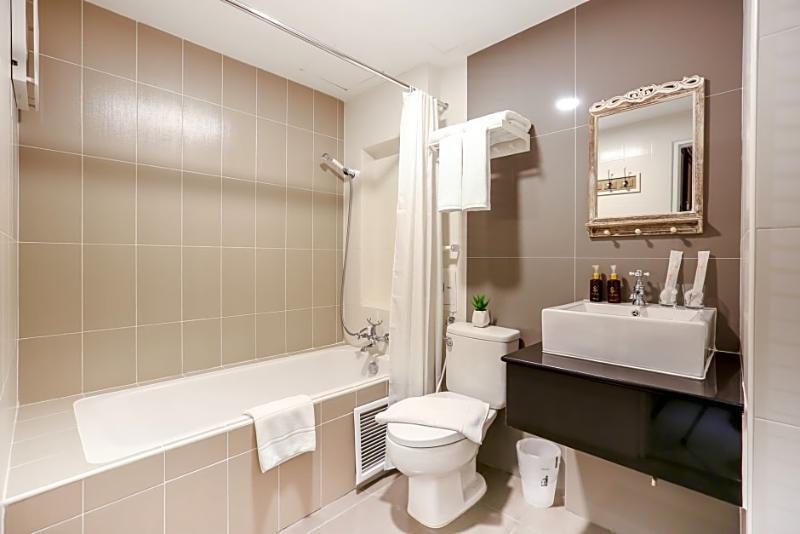 The Sathon Vimanda Hotel Бангкок Экстерьер фото